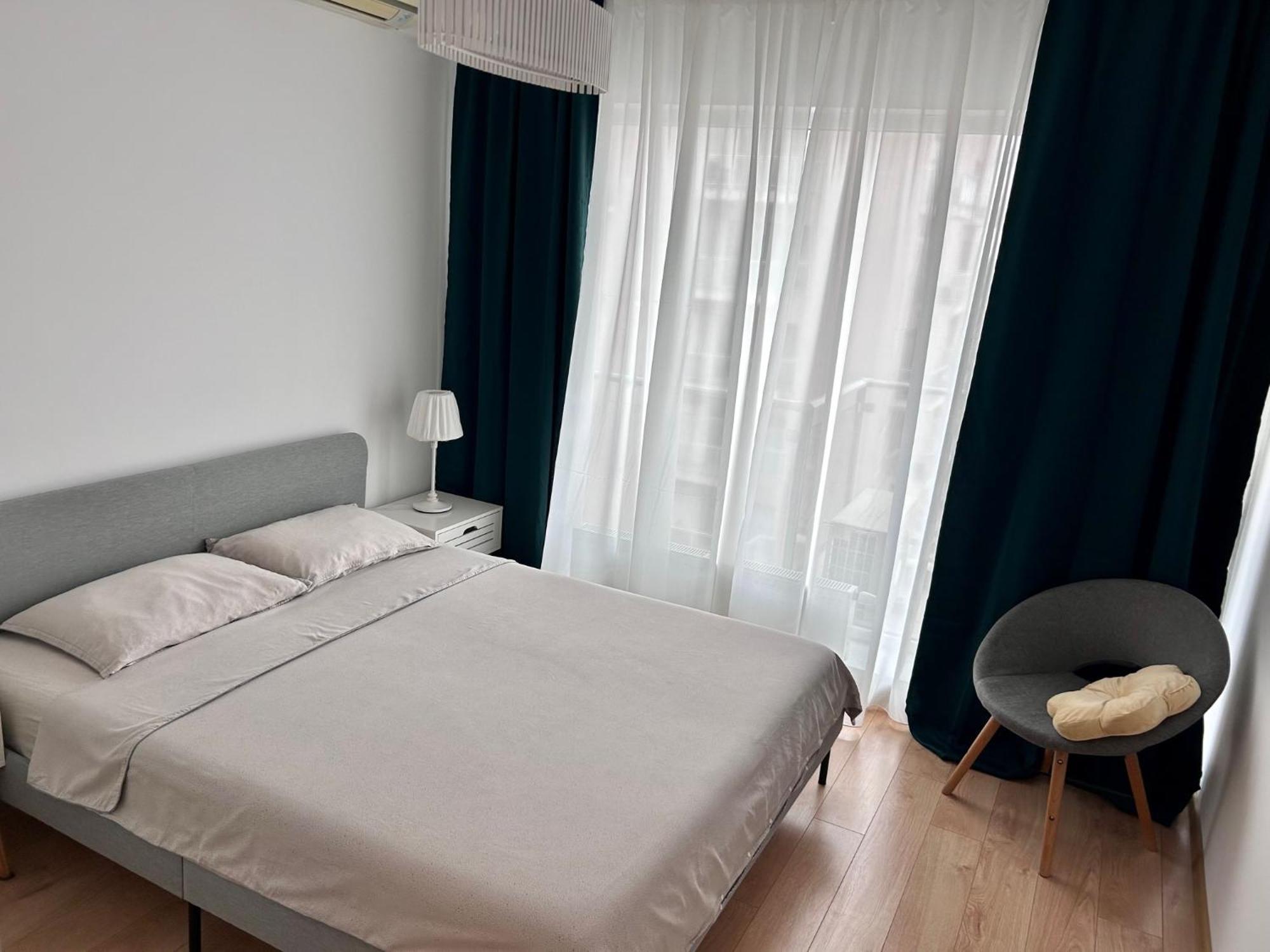 Sunrise Apartment Bukarest Eksteriør billede